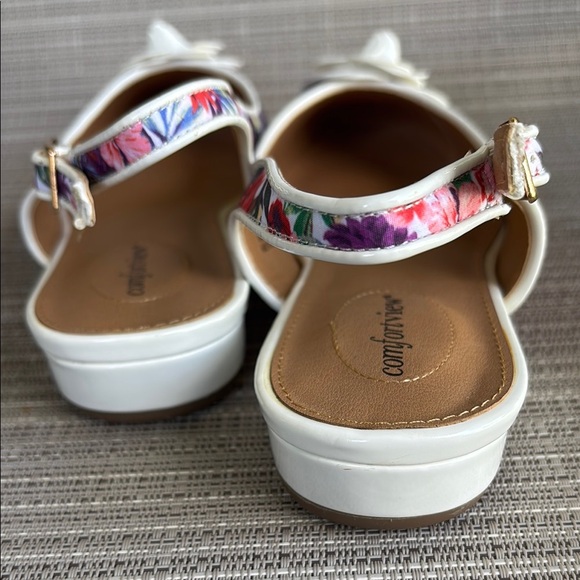 Comfortview Floral Slingback Flats - Red, Purple, White - Picture 5 of 17
